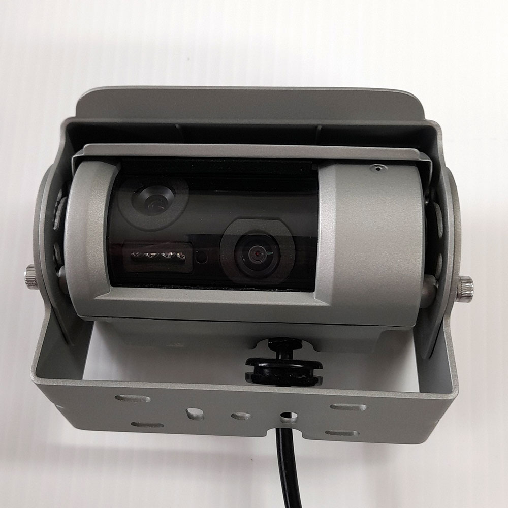 Shutterkamera Doppellinsenkamera als Rückfahrkamera mit automatischer Verschlussklappe in silber