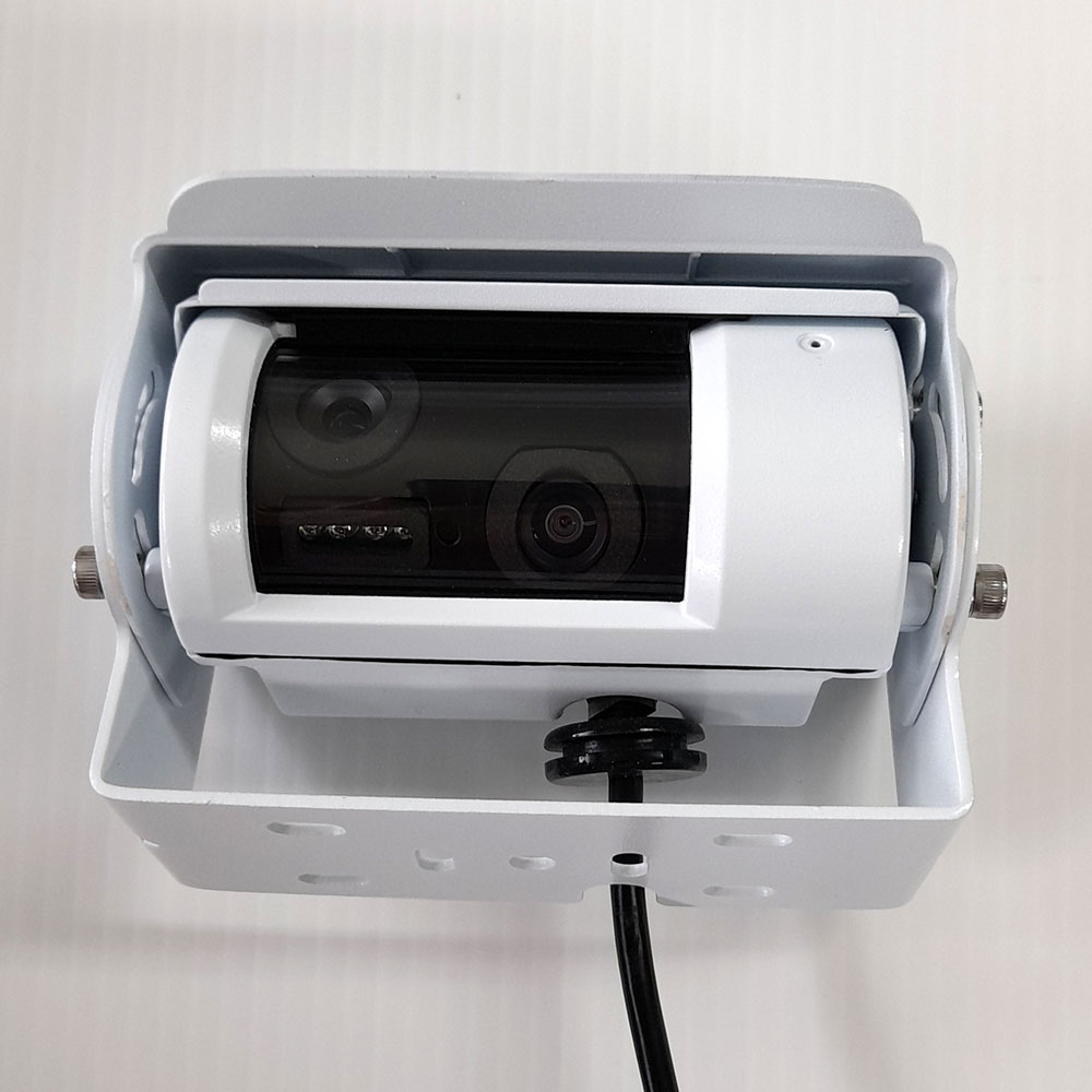 Shutterkamera Doppellinsenkamera als Rückfahrkamera mit automatischer Verschlussklappe in weiß
